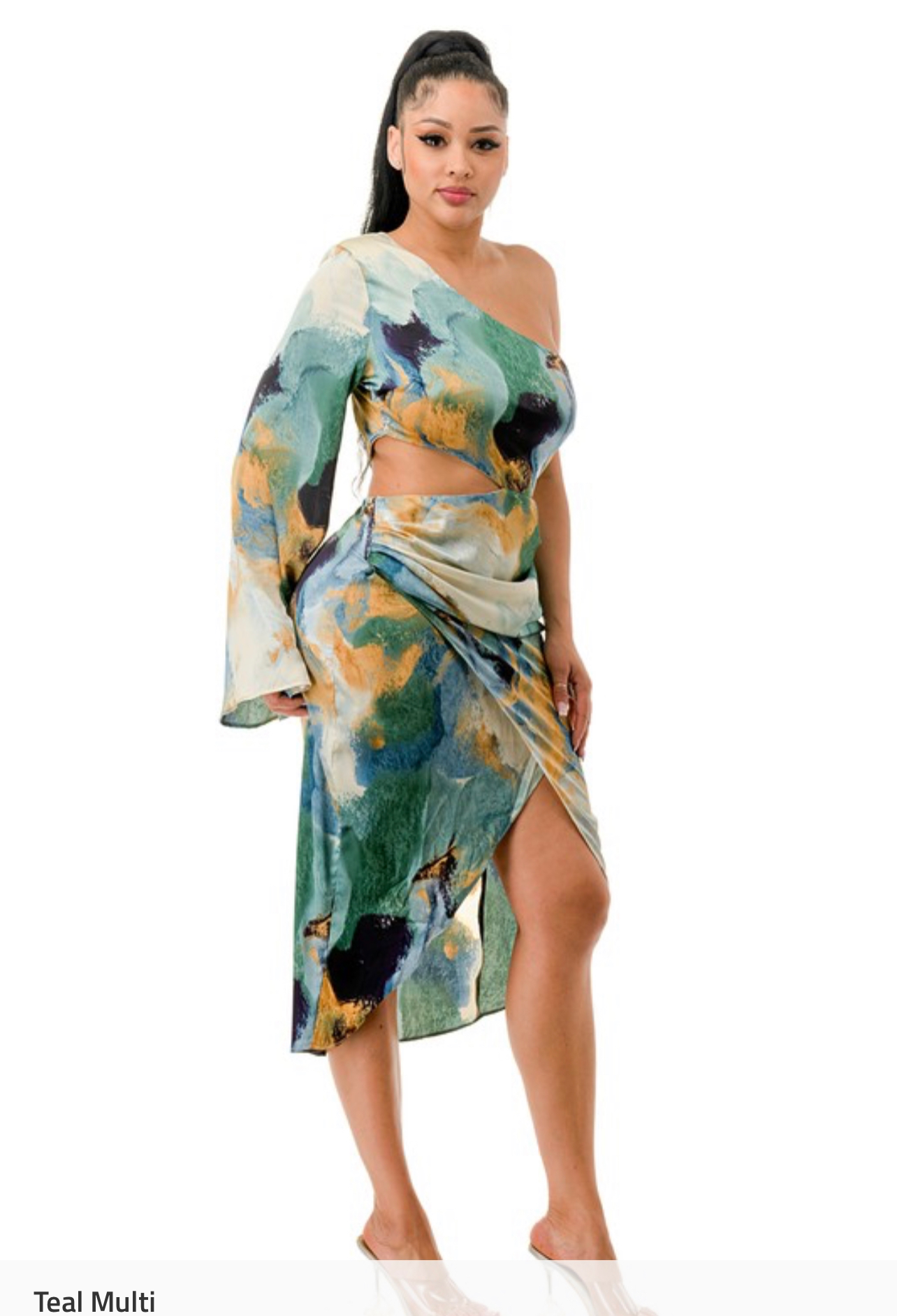 CHAMPAGNE DINNER DRESS