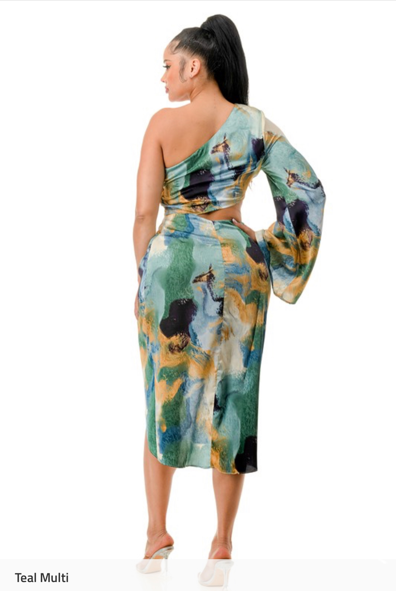 CHAMPAGNE DINNER DRESS