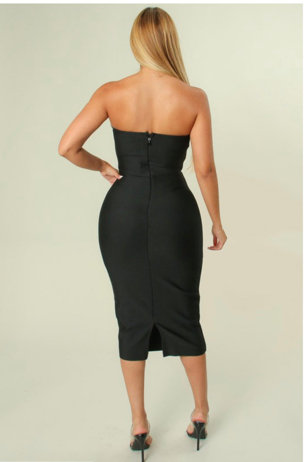V-BANDAGE BLACK DRESS